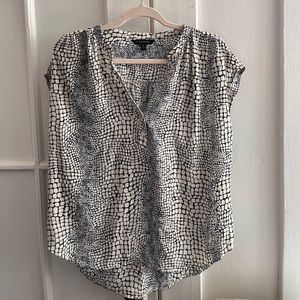 Banana Republic blouse